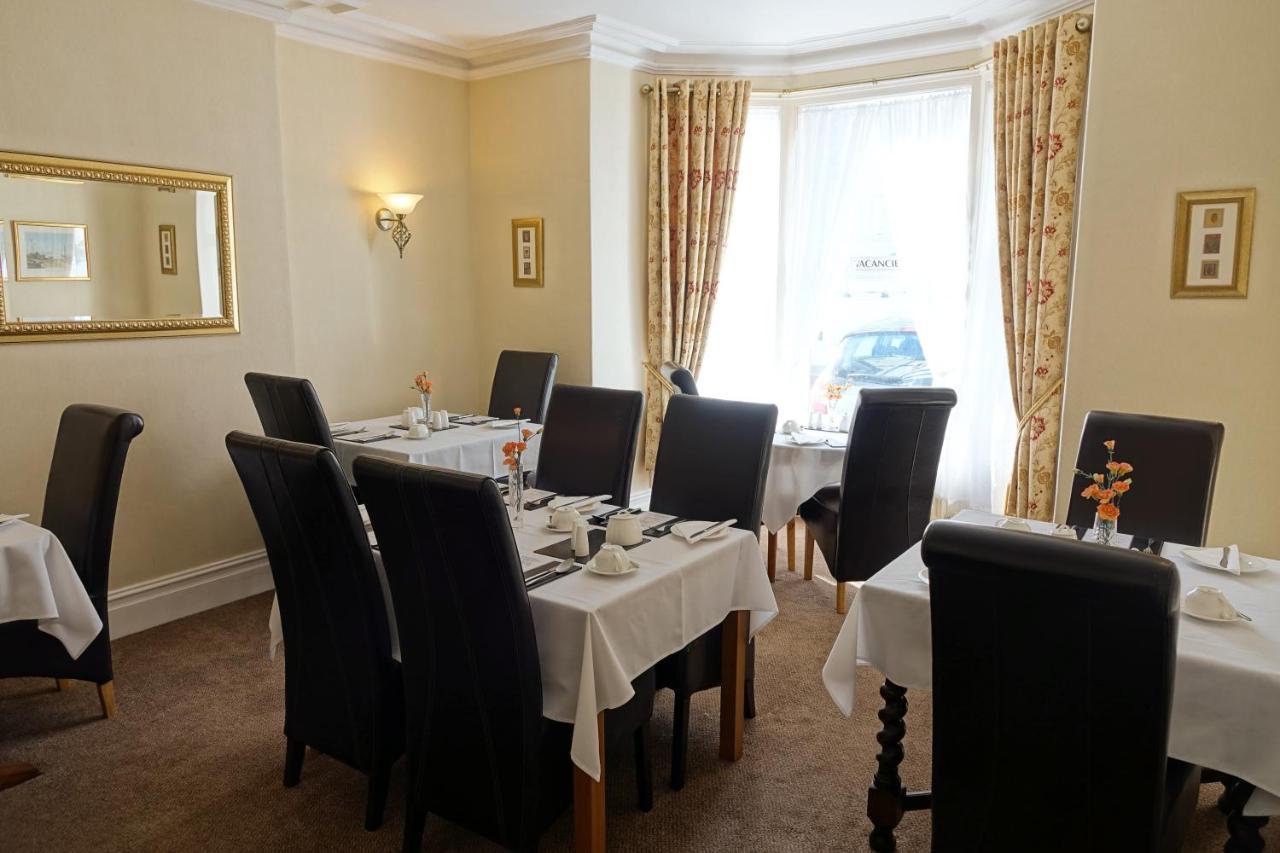 Chilterns Guest House Llandudno Zewnętrze zdjęcie